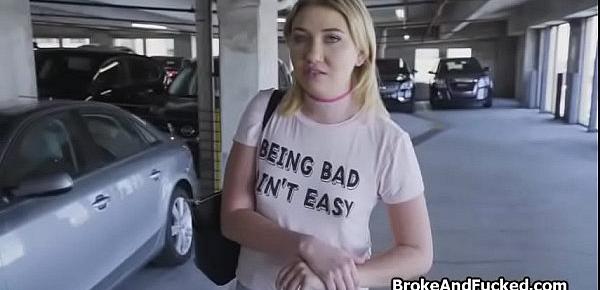  Broke blonde spreading wide between trucks